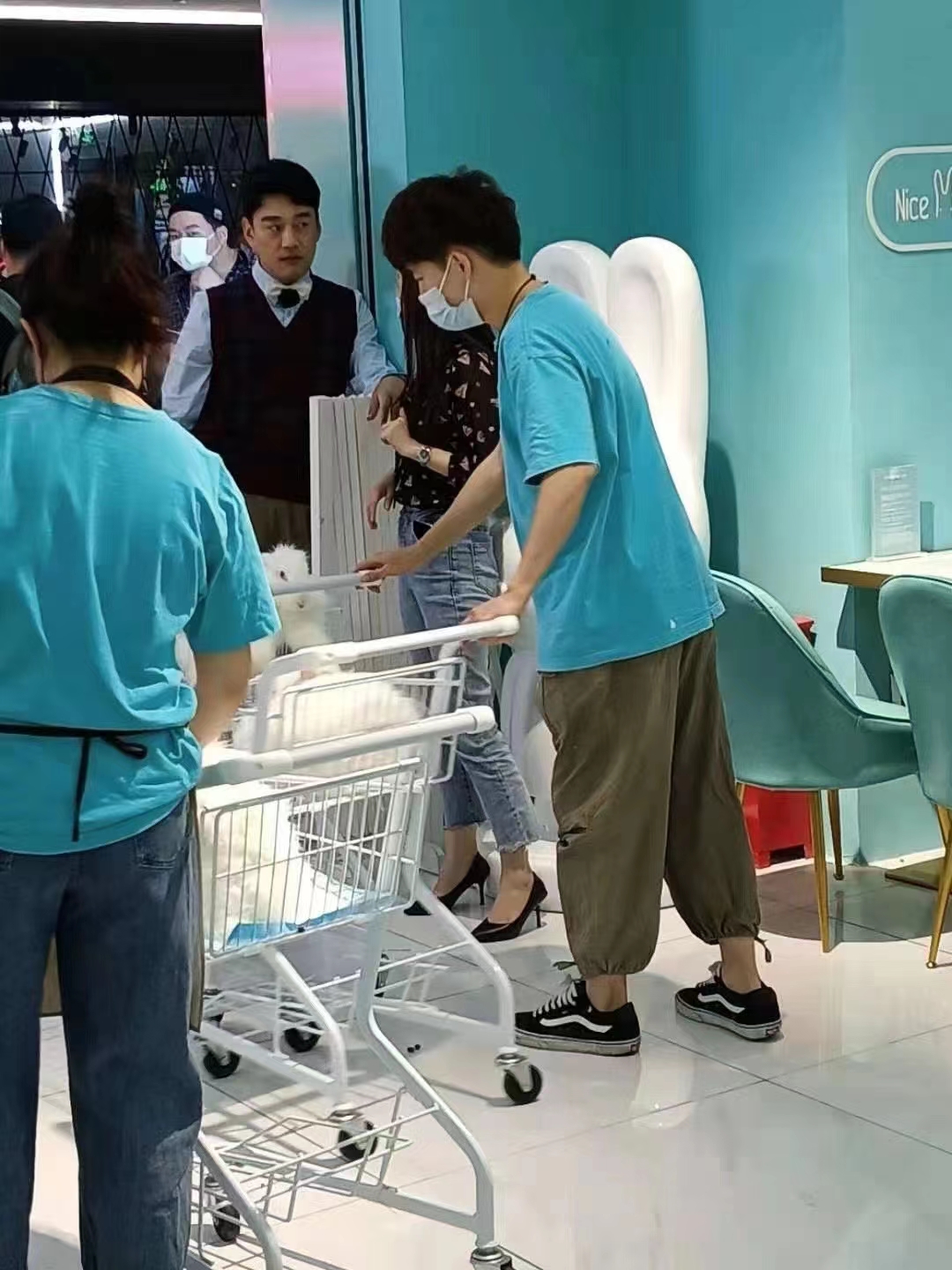 46404459-b29d-4675-b225-ec774cdb0892